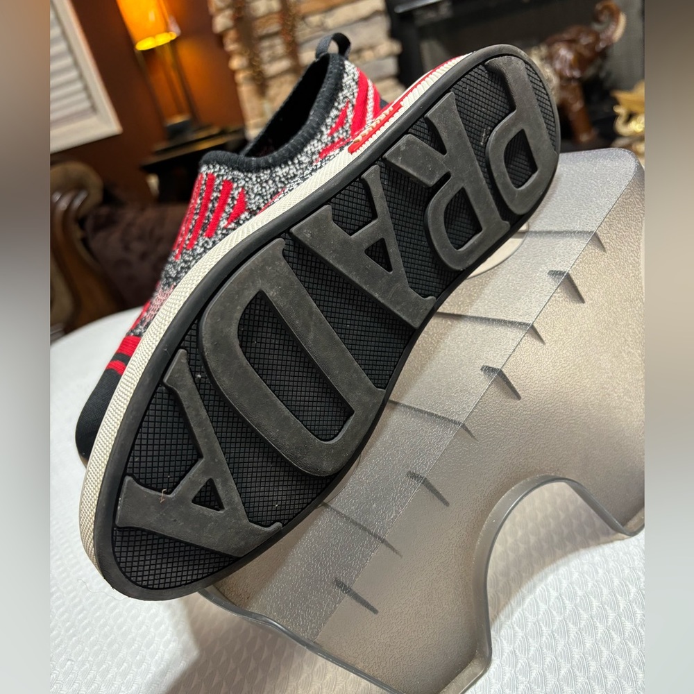 Prada shoes - Picture 11 of 16